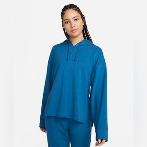 Nike Yoga Dri Fit women’s fleece hoodie NWT sz- small